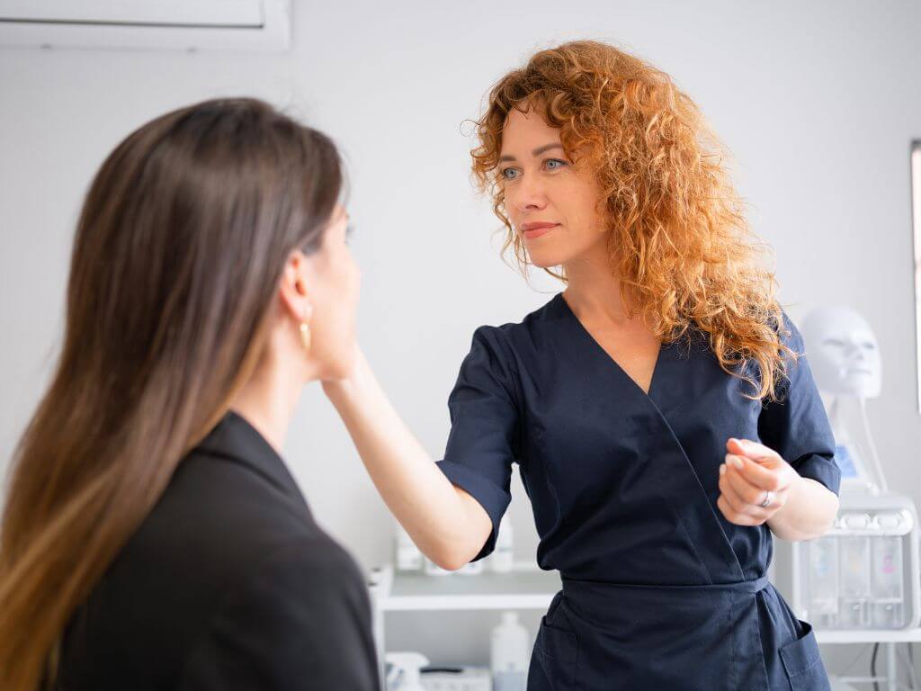 Assessing Eyebrows